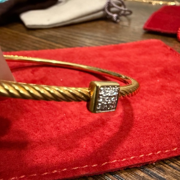 David Yurman Solid 18k Yellow Gold Cable Classics Pavé Diamond Bangle - Picture 3 of 4